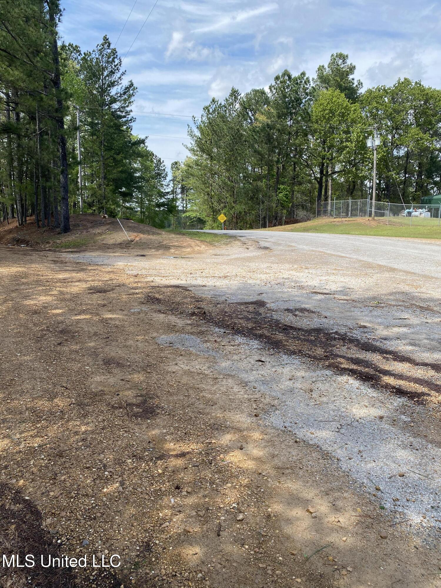 County Road 1115 Property Photo 10