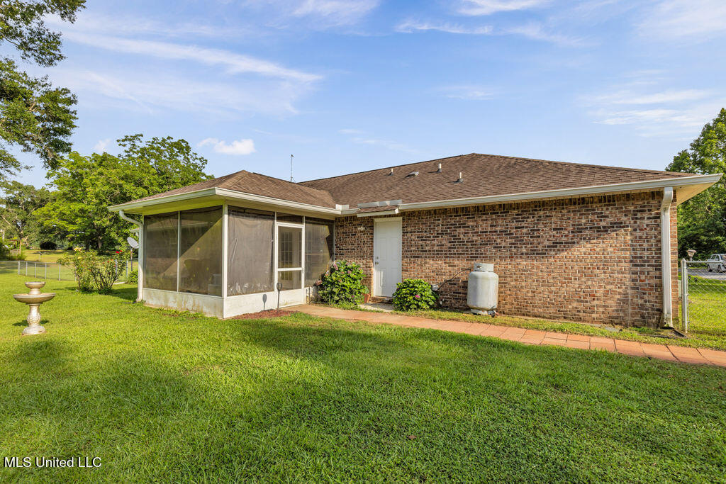 163 E Inda Road Property Photo 7