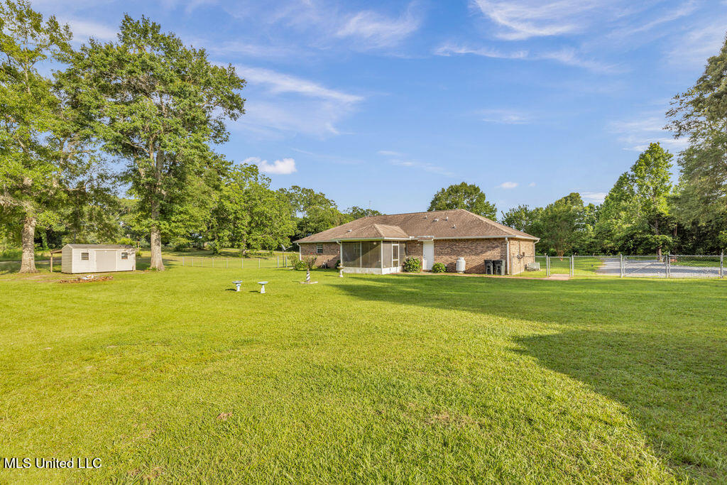 163 E Inda Road Property Photo 8