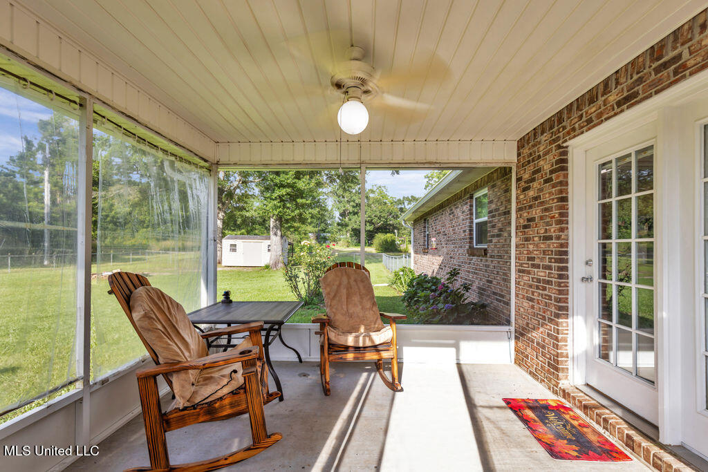 163 E Inda Road Property Photo 28