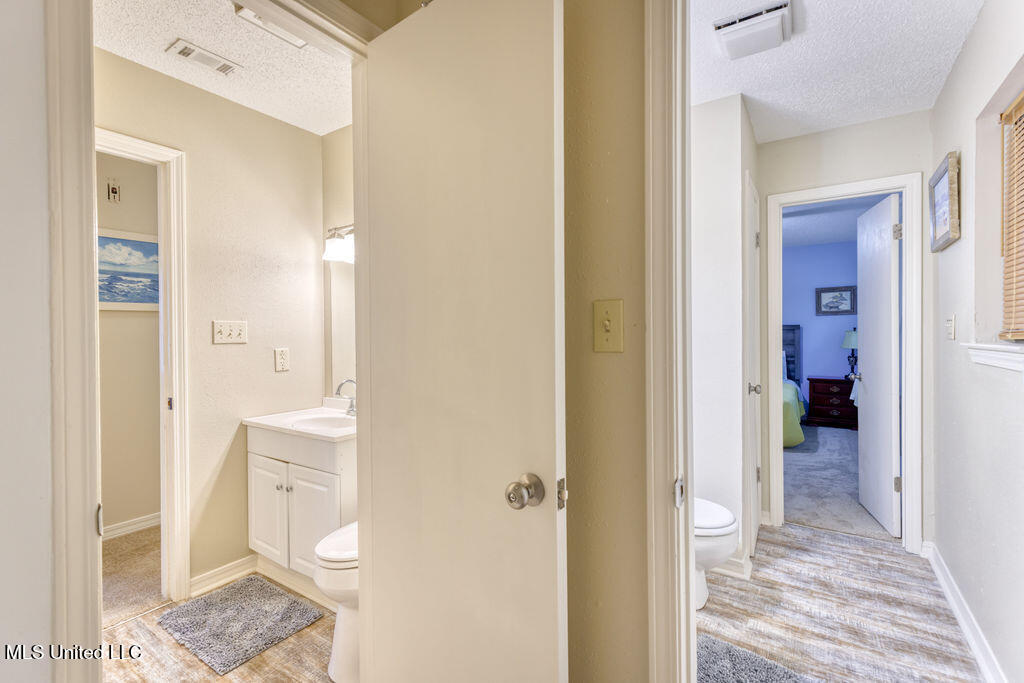 101 Pittman Drive Property Photo 14