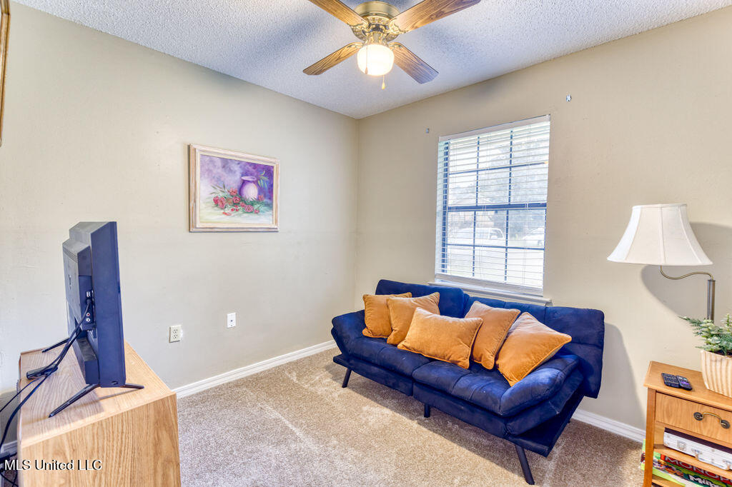 101 Pittman Drive Property Photo 16