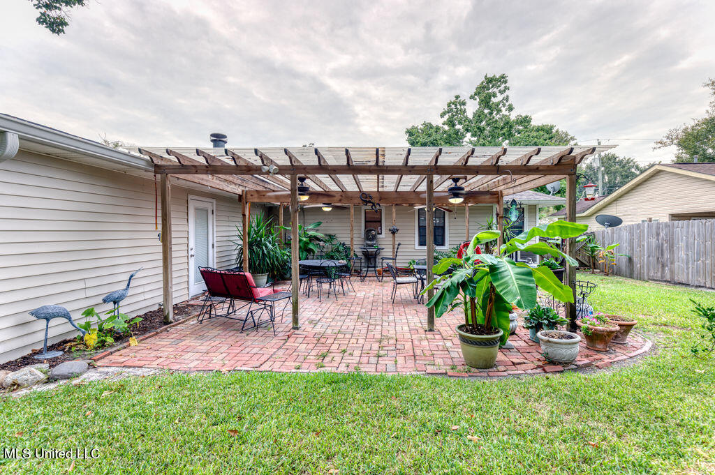 101 Pittman Drive Property Photo 18
