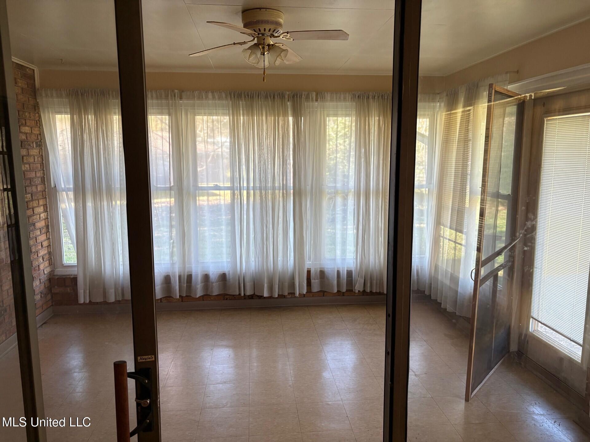 16170 Kenwood Drive Property Photo 11