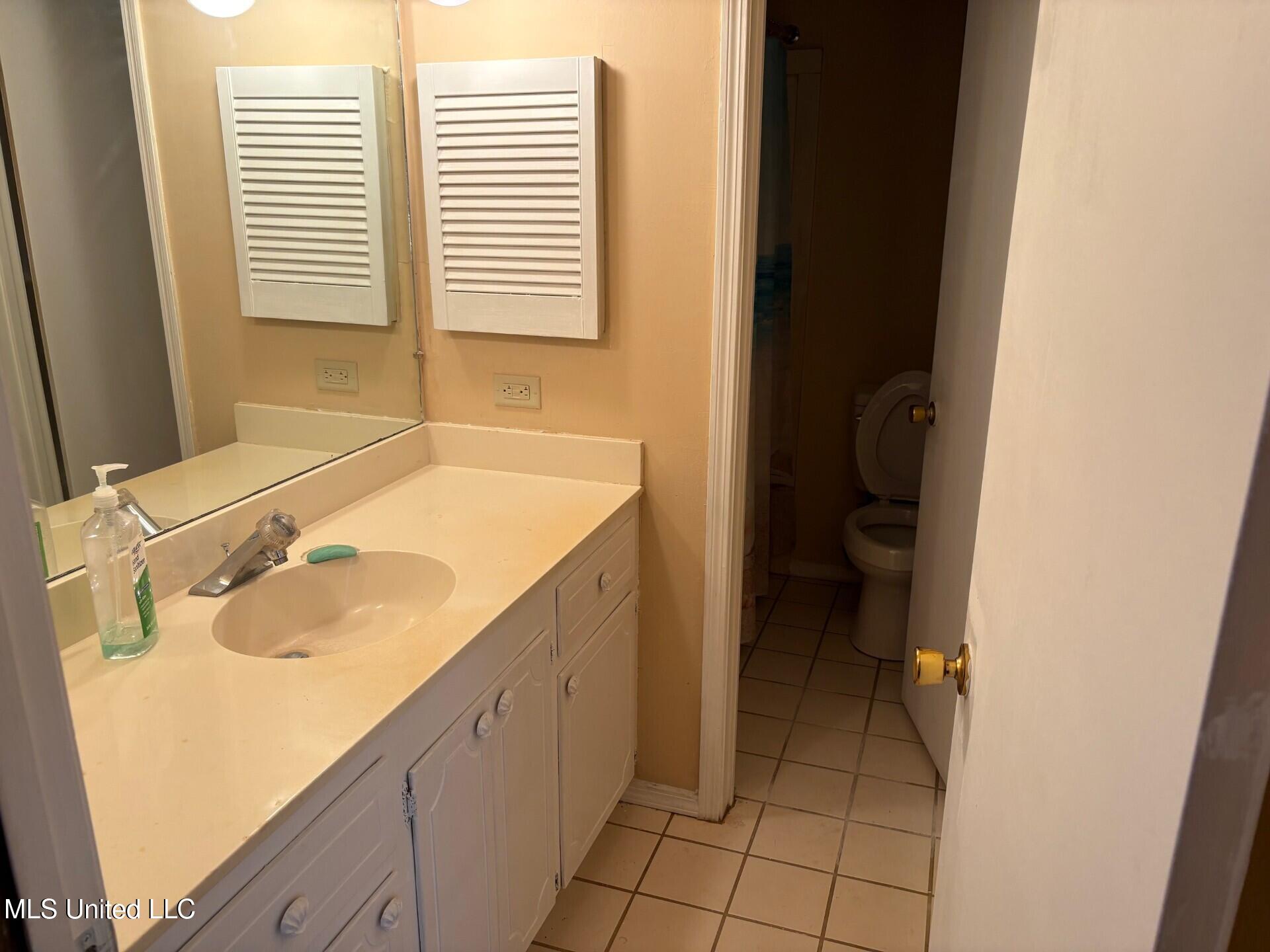 16170 Kenwood Drive Property Photo 15