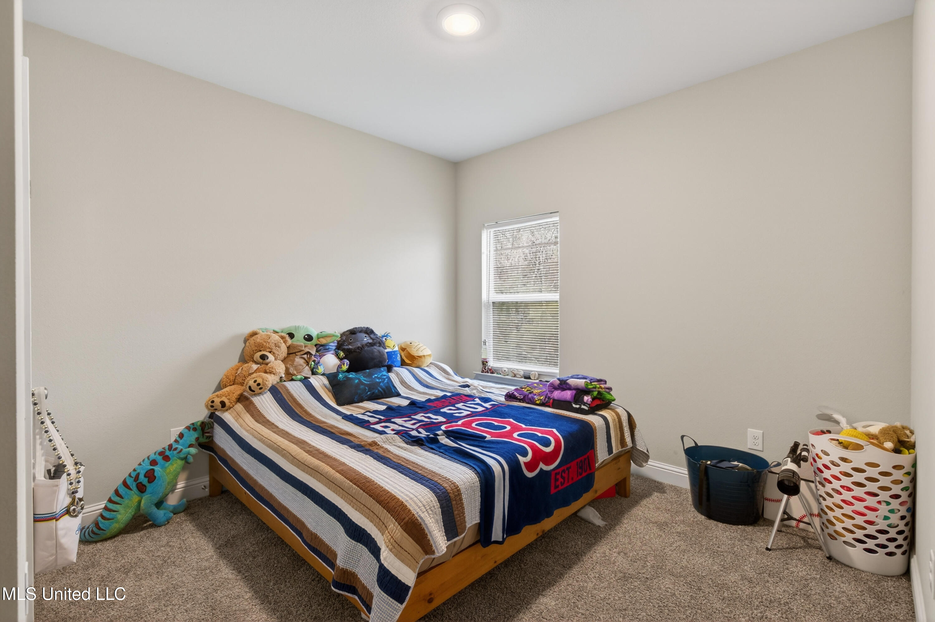 5735 Overland Drive Property Photo 24