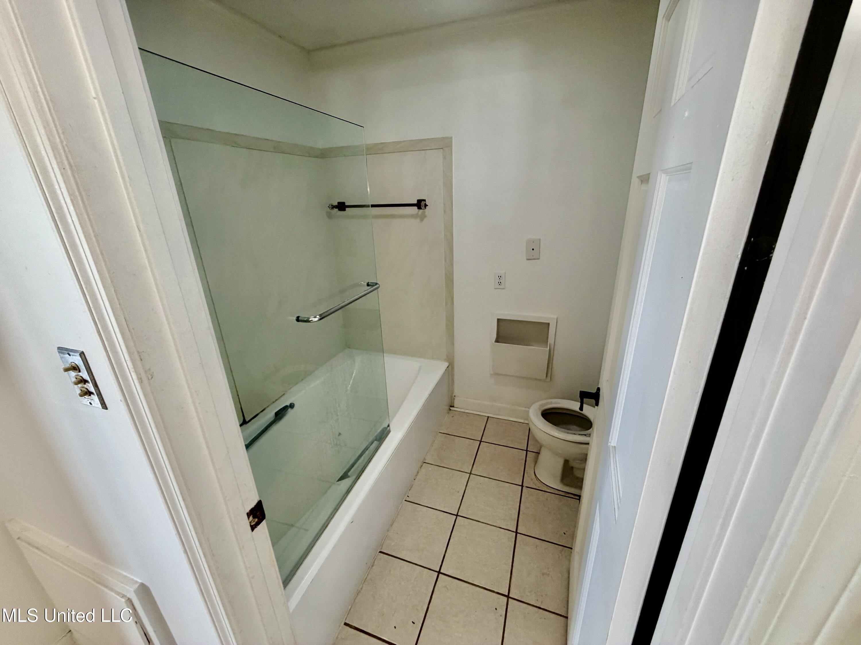 2907 Highway 8 Property Photo 15