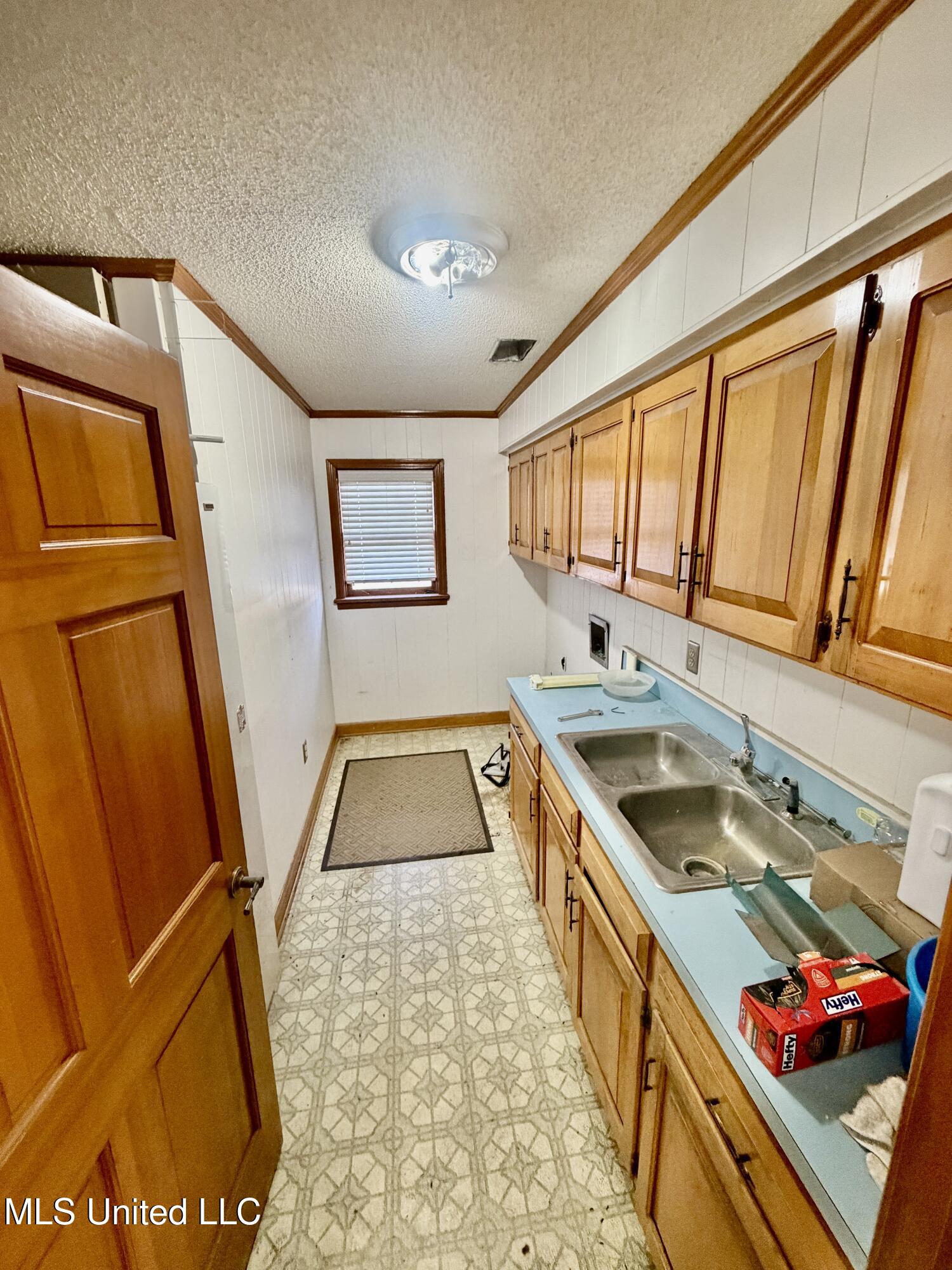 2907 Highway 8 Property Photo 16