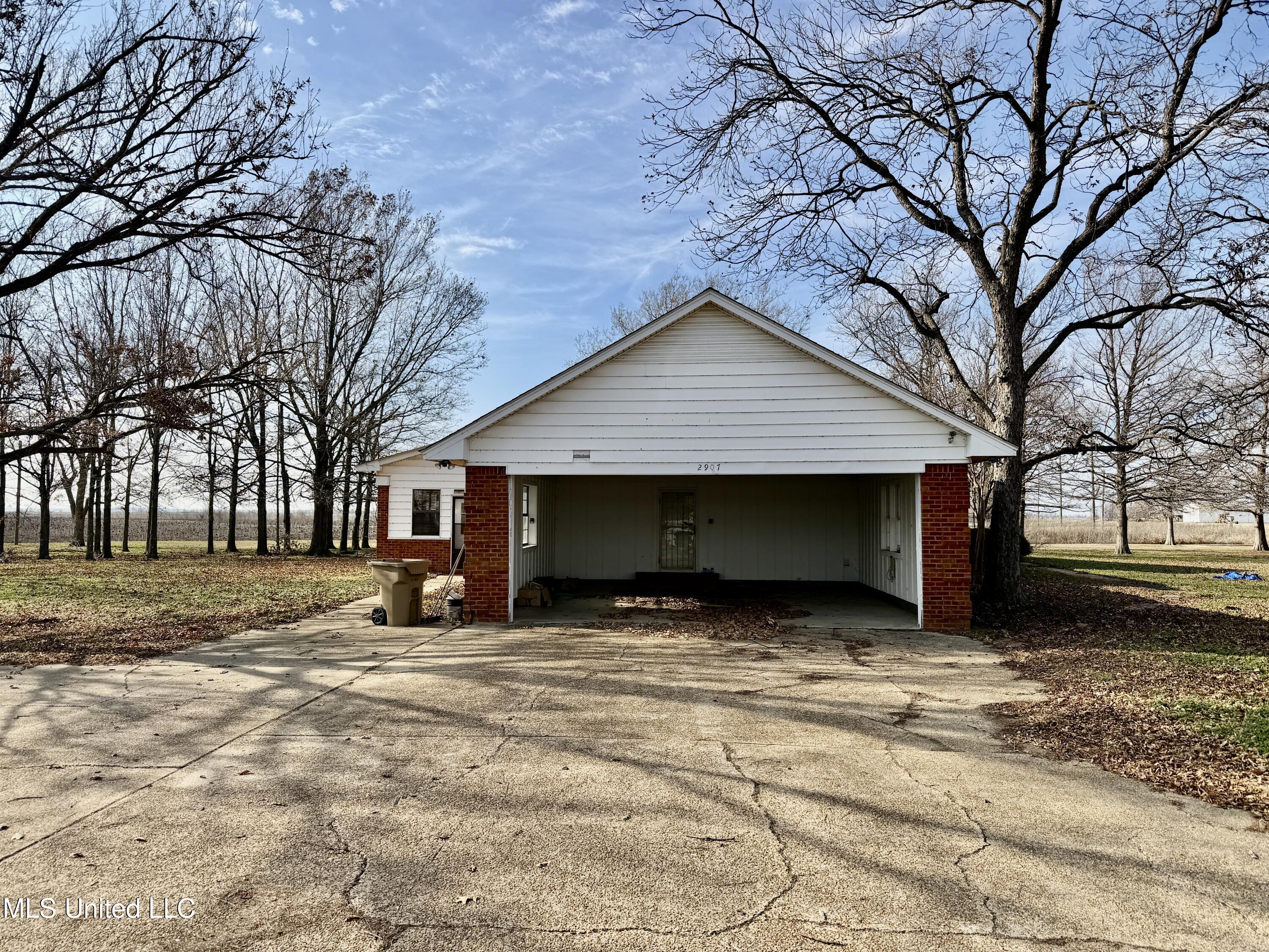 2907 Highway 8 Property Photo 21