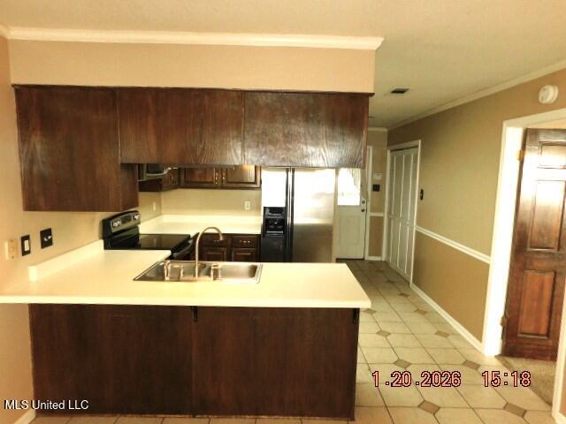 7248 Kingcrest Road Property Photo 4