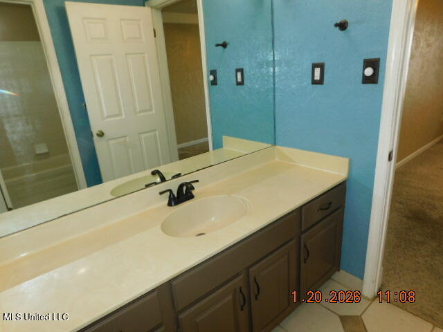 7248 Kingcrest Road Property Photo 10
