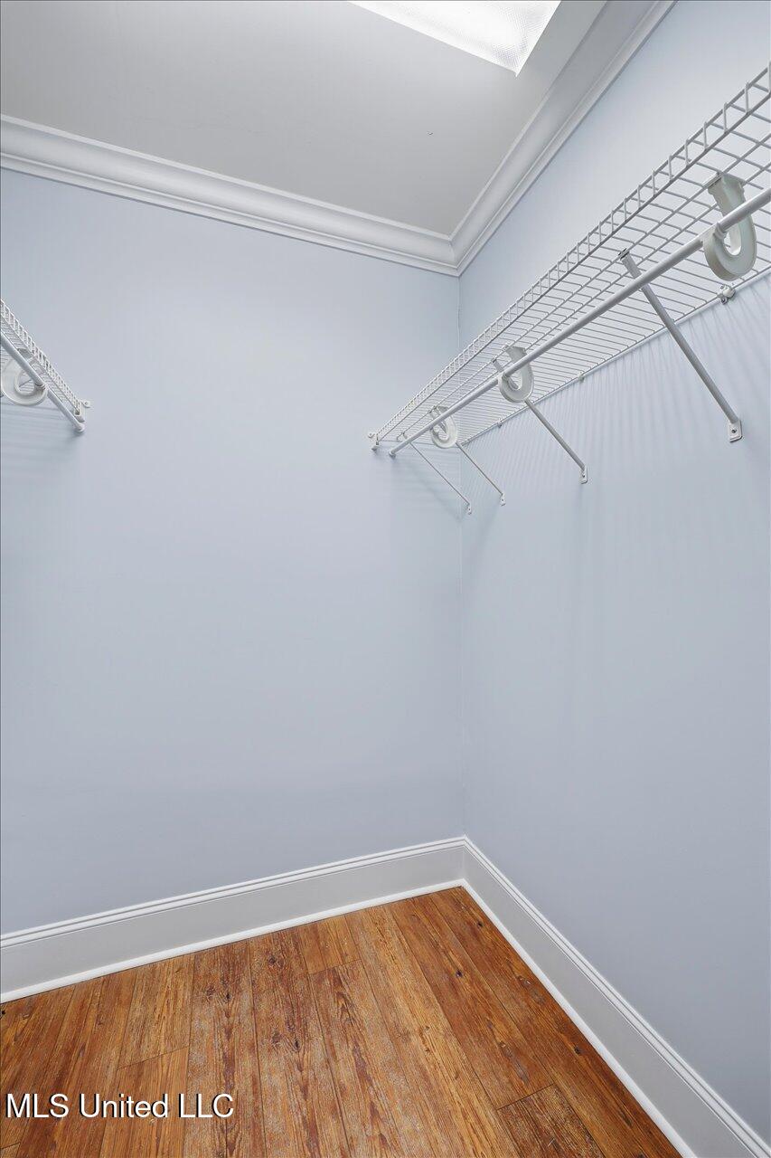 123 Lakeshire Cove Property Photo 35