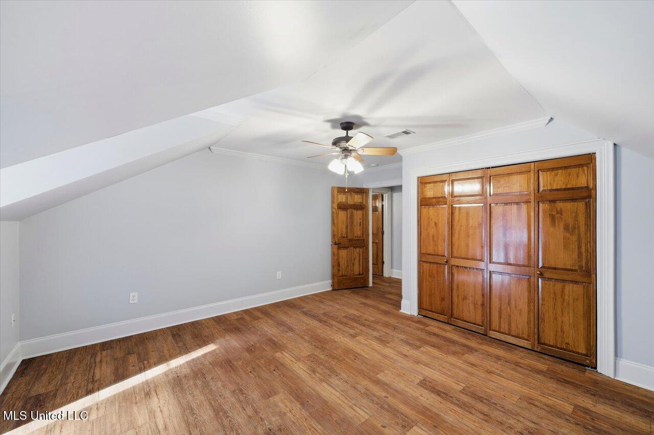 123 Lakeshire Cove Property Photo 53