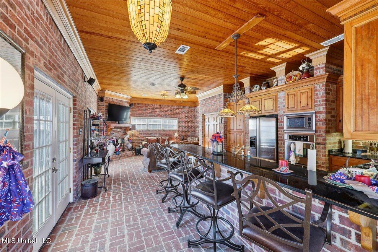 123 Lakeshire Cove Property Photo 69