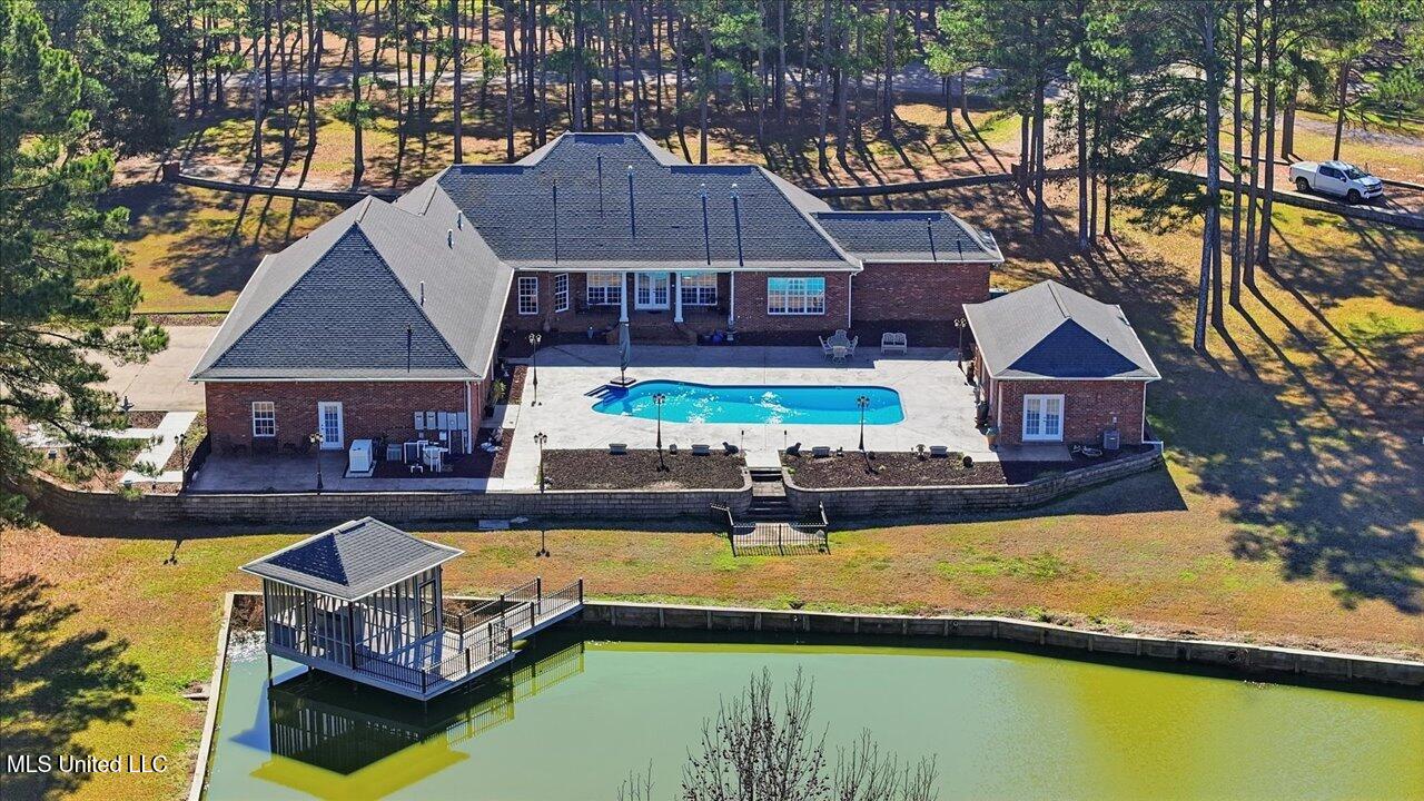 123 Lakeshire Cove Property Photo 119
