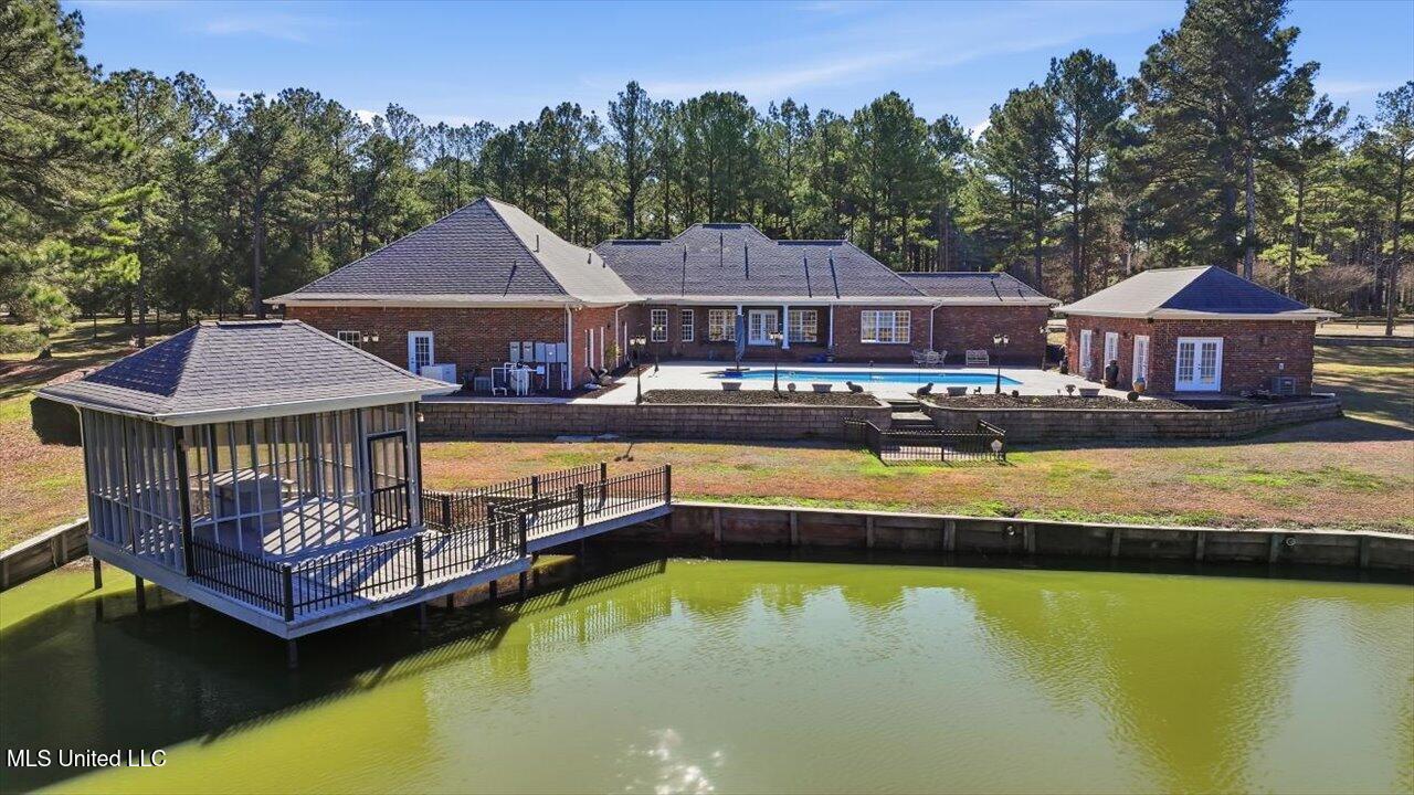 123 Lakeshire Cove Property Photo 127