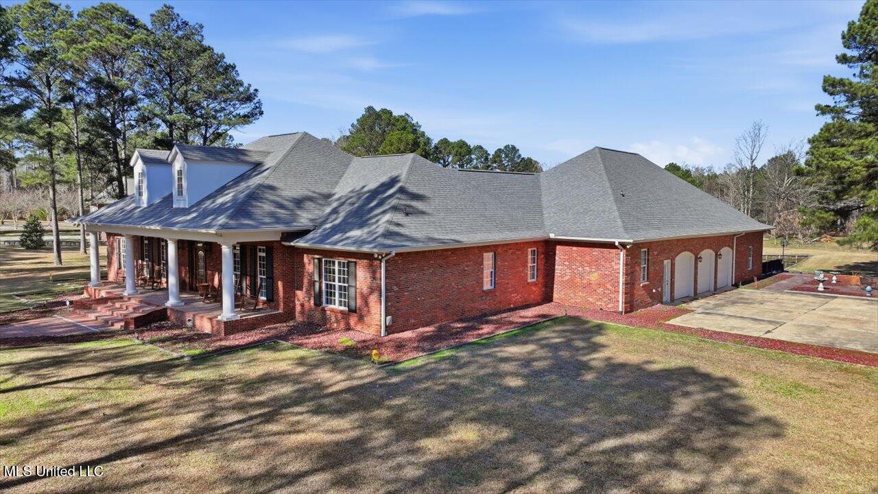 123 Lakeshire Cove Property Photo 133