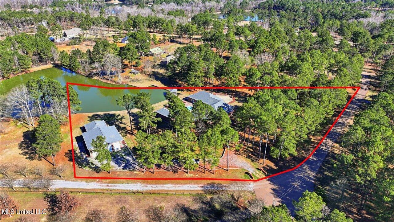123 Lakeshire Cove Property Photo 139
