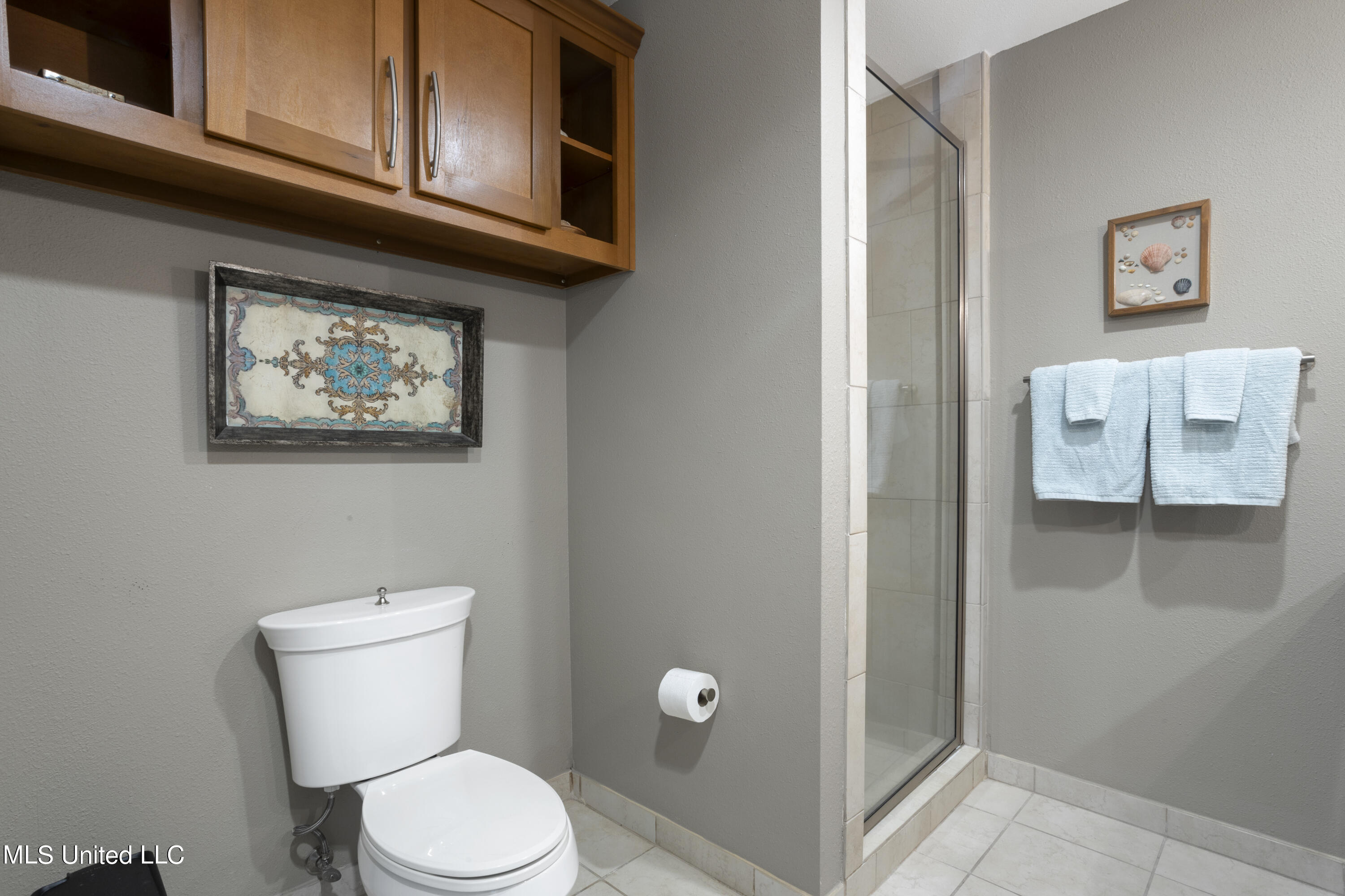 2060 Beach Boulevard Property Photo 26