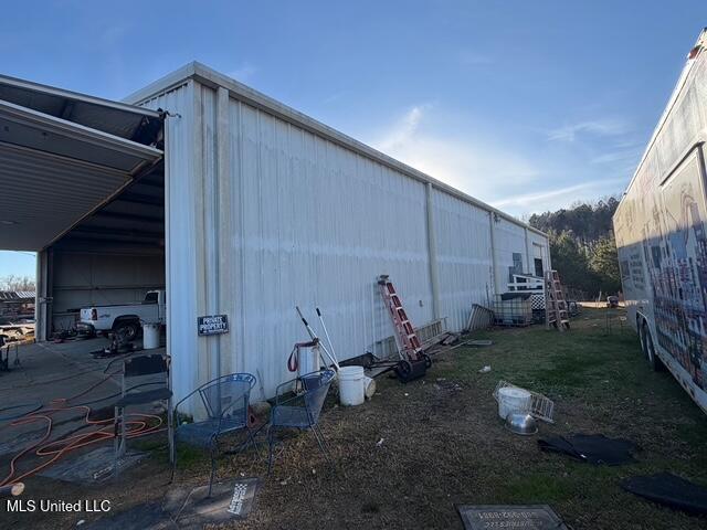 Raymond Road Property Photo 75