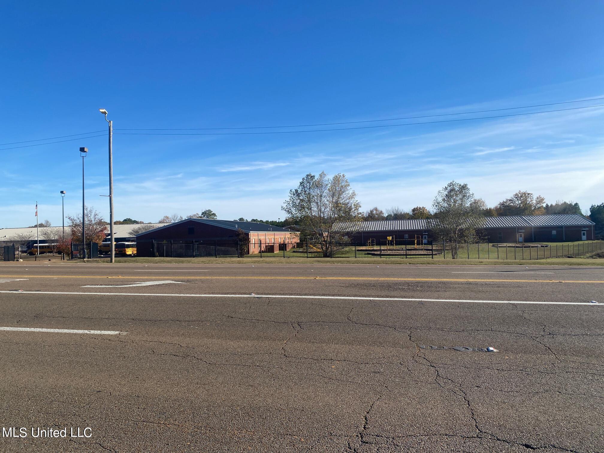 01 16 Highway Property Photo 3