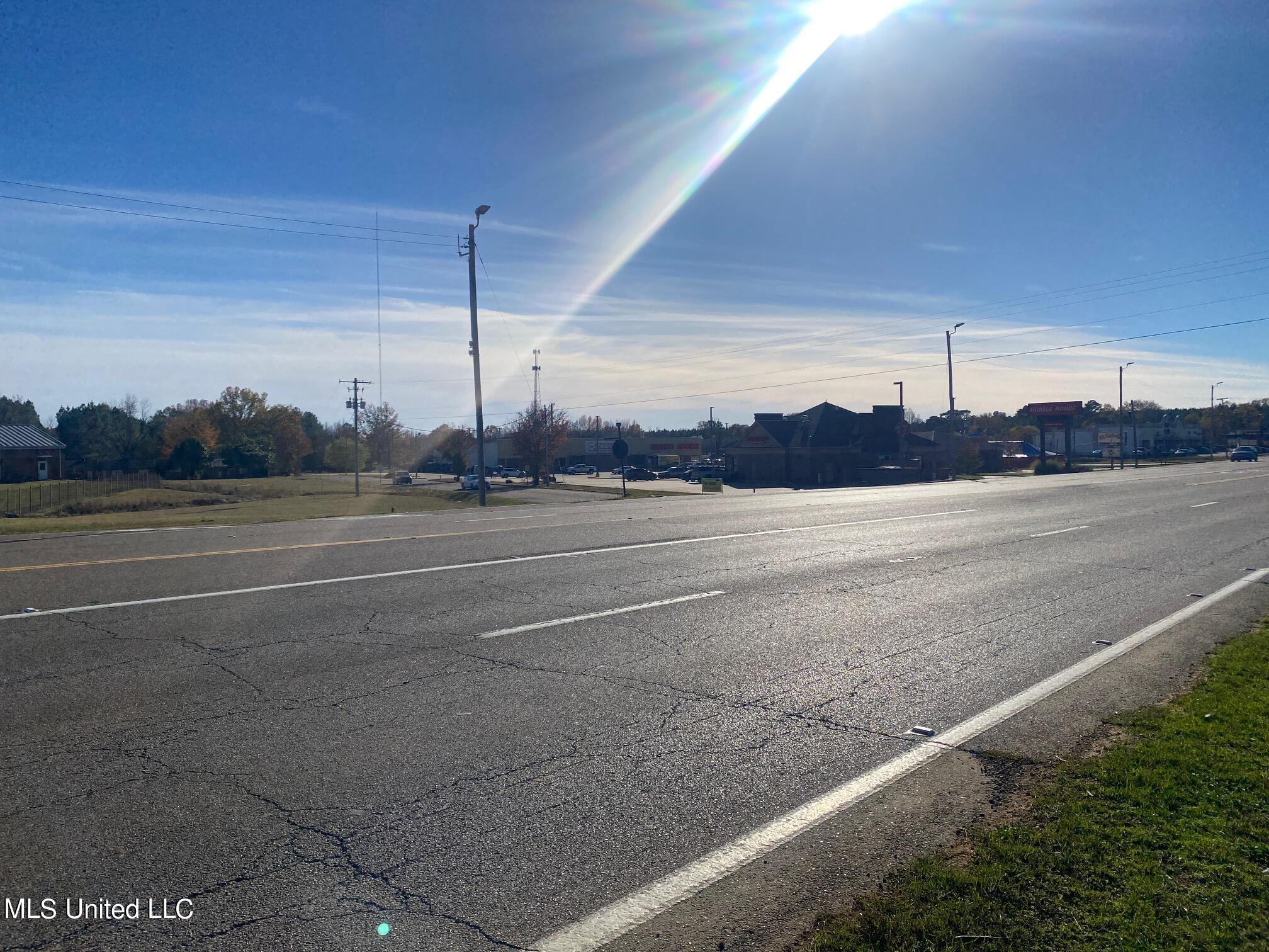 01 16 Highway Property Photo 4