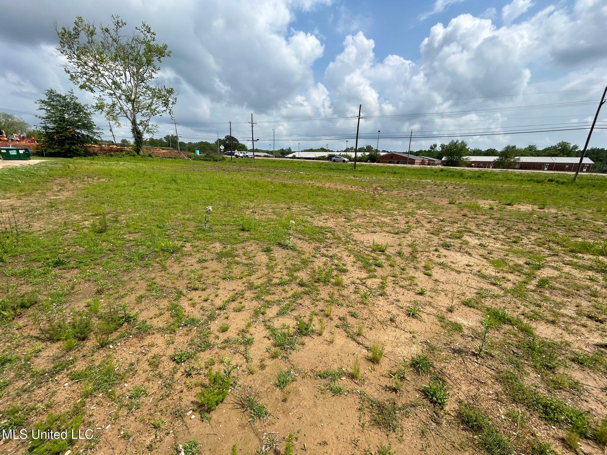 01 16 Highway Property Photo 13