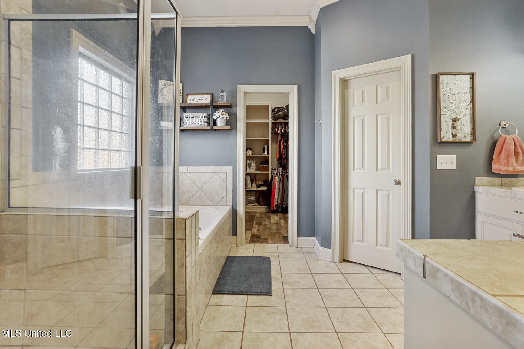 501 Asbury Lane Drive Property Photo 16