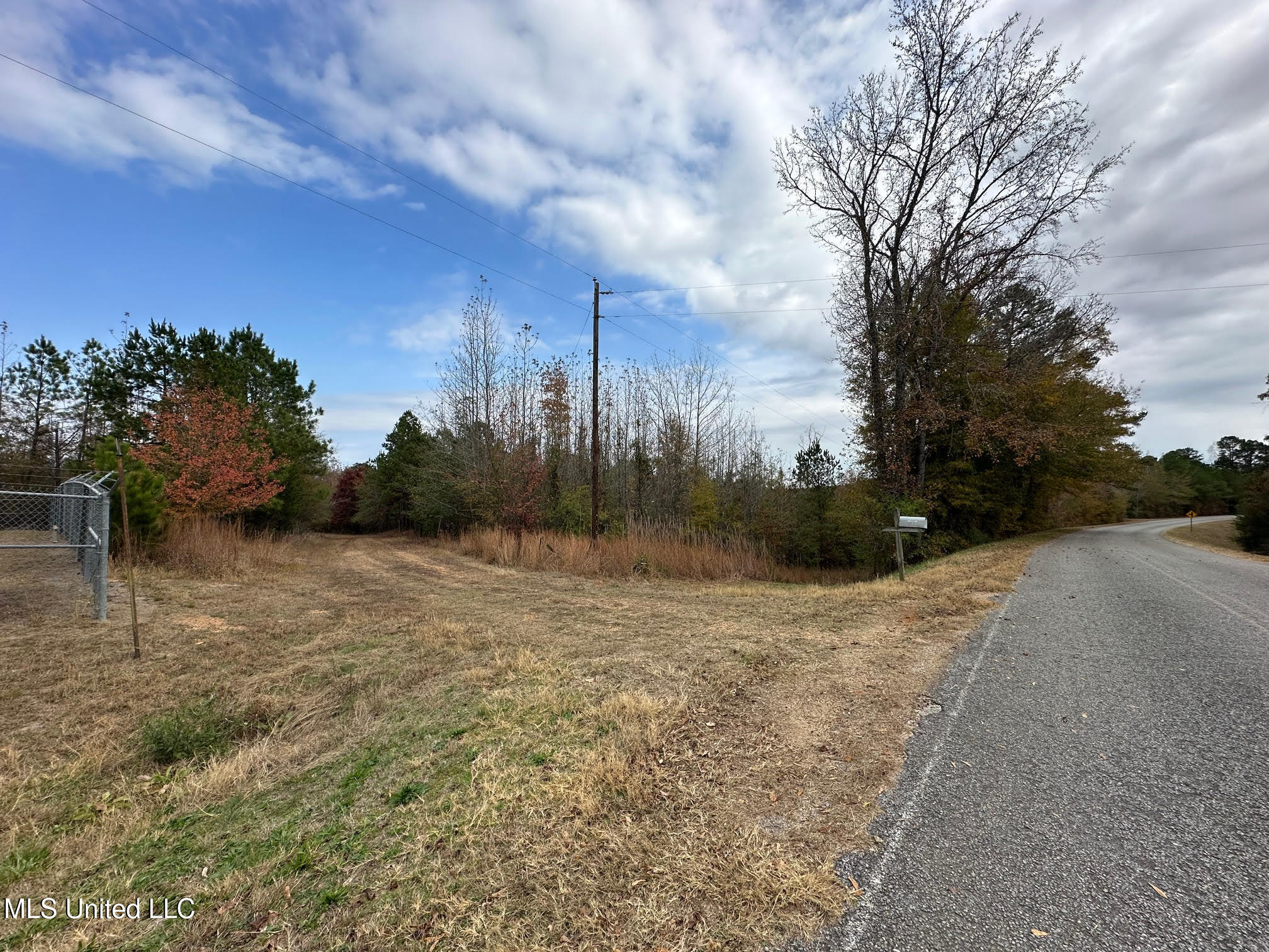 7 County Road 3122 Property Photo 6