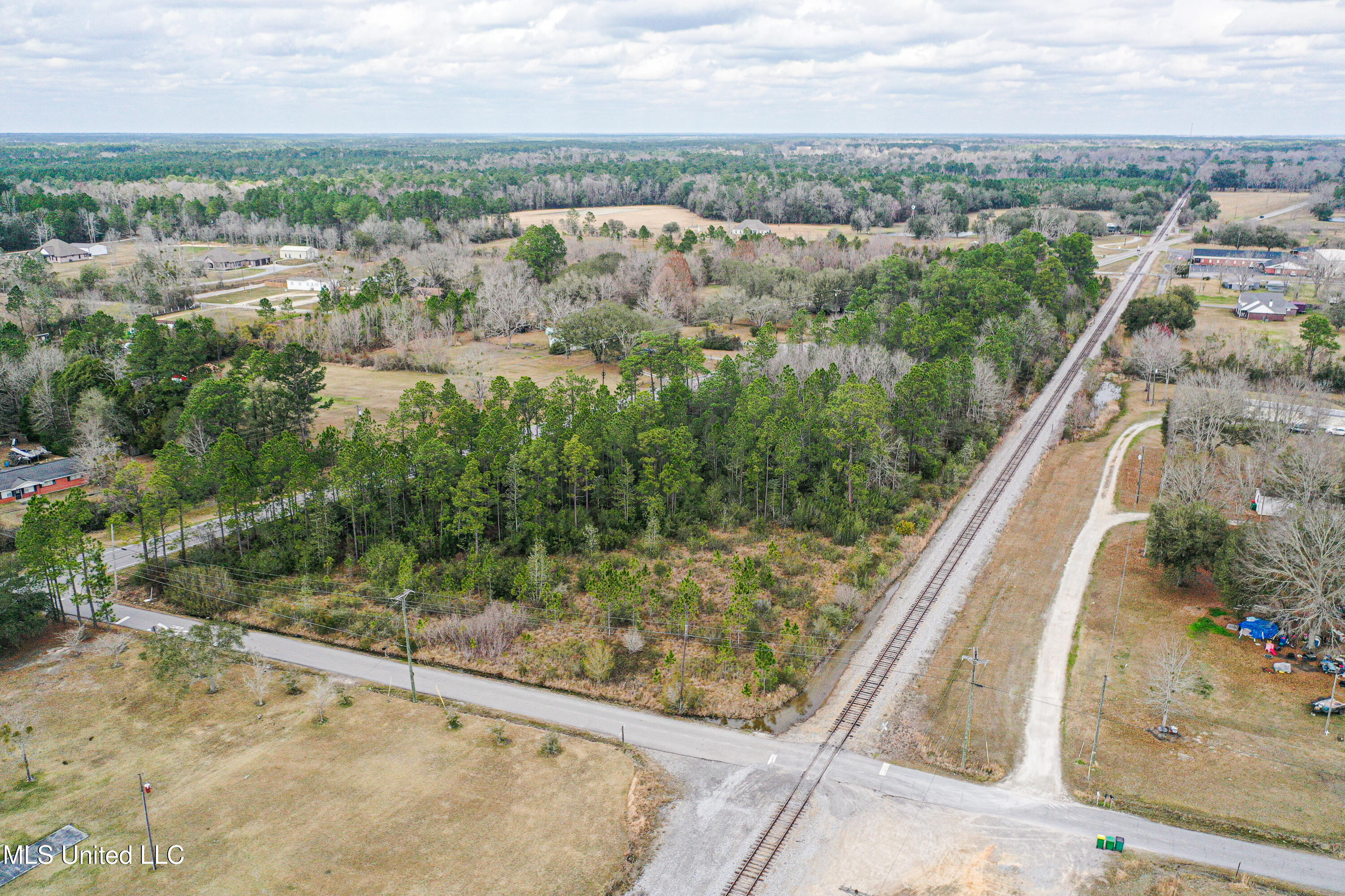 Mississippi 613 Highway Property Photo 2