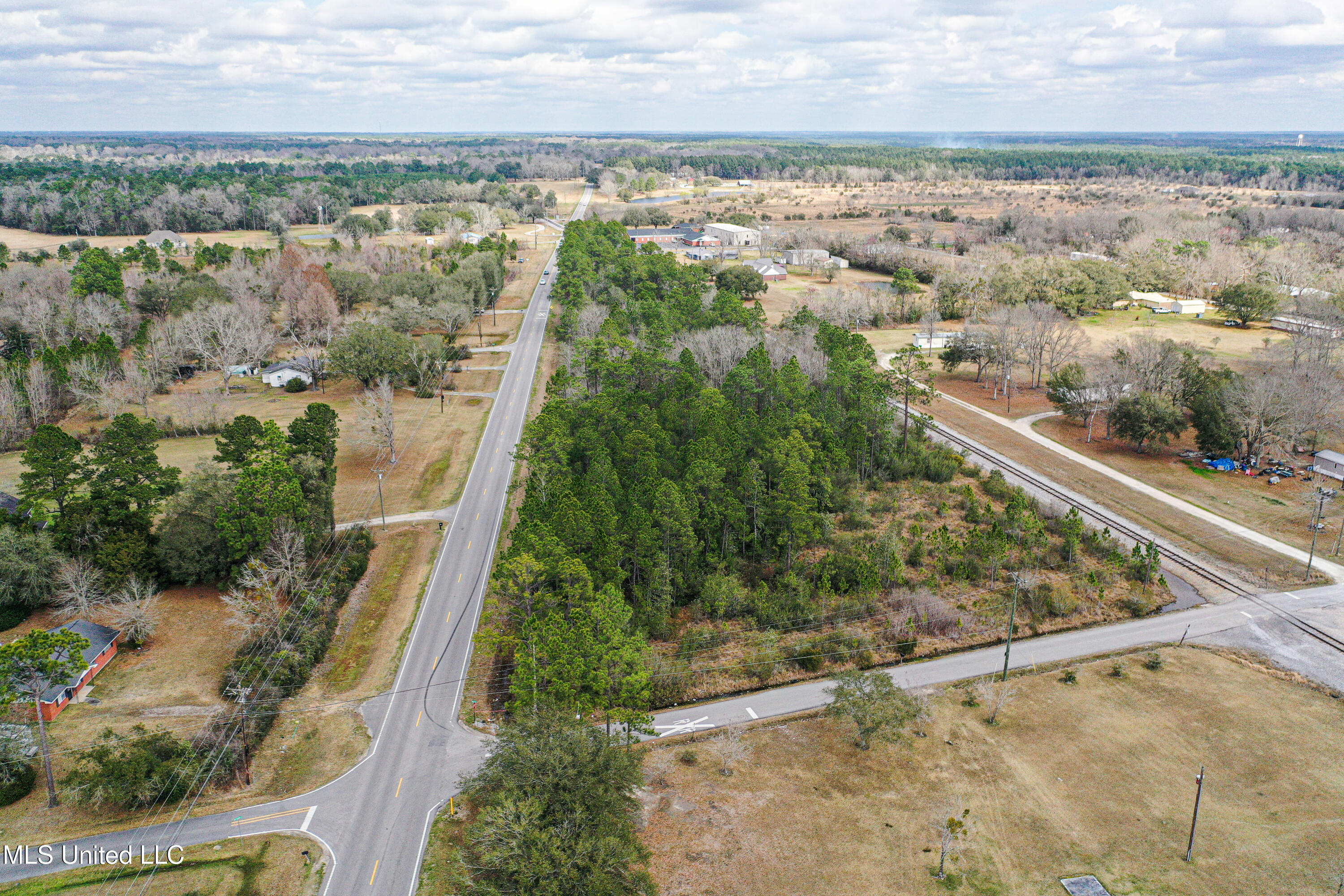 Mississippi 613 Highway Property Photo 3