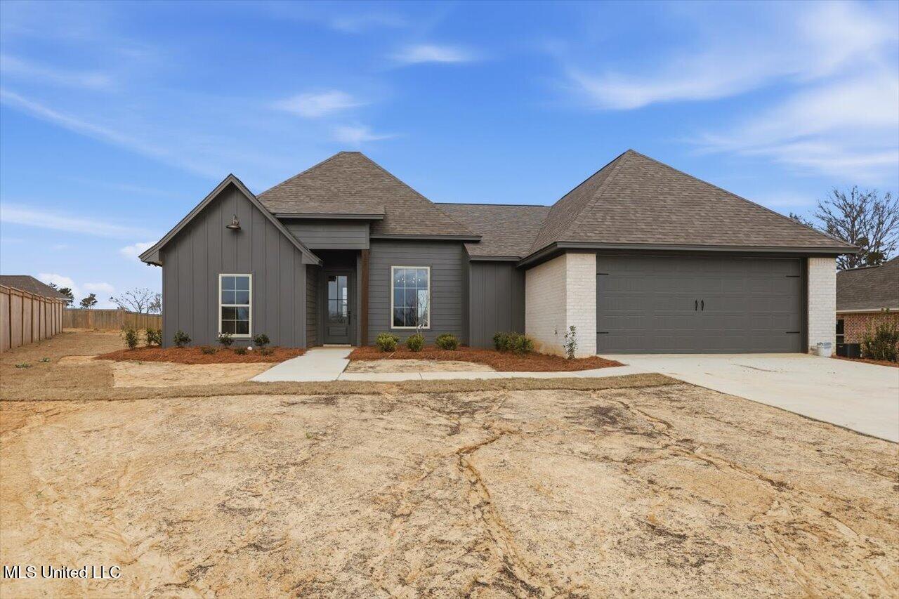 528 Baleigh Way Property Photo 1