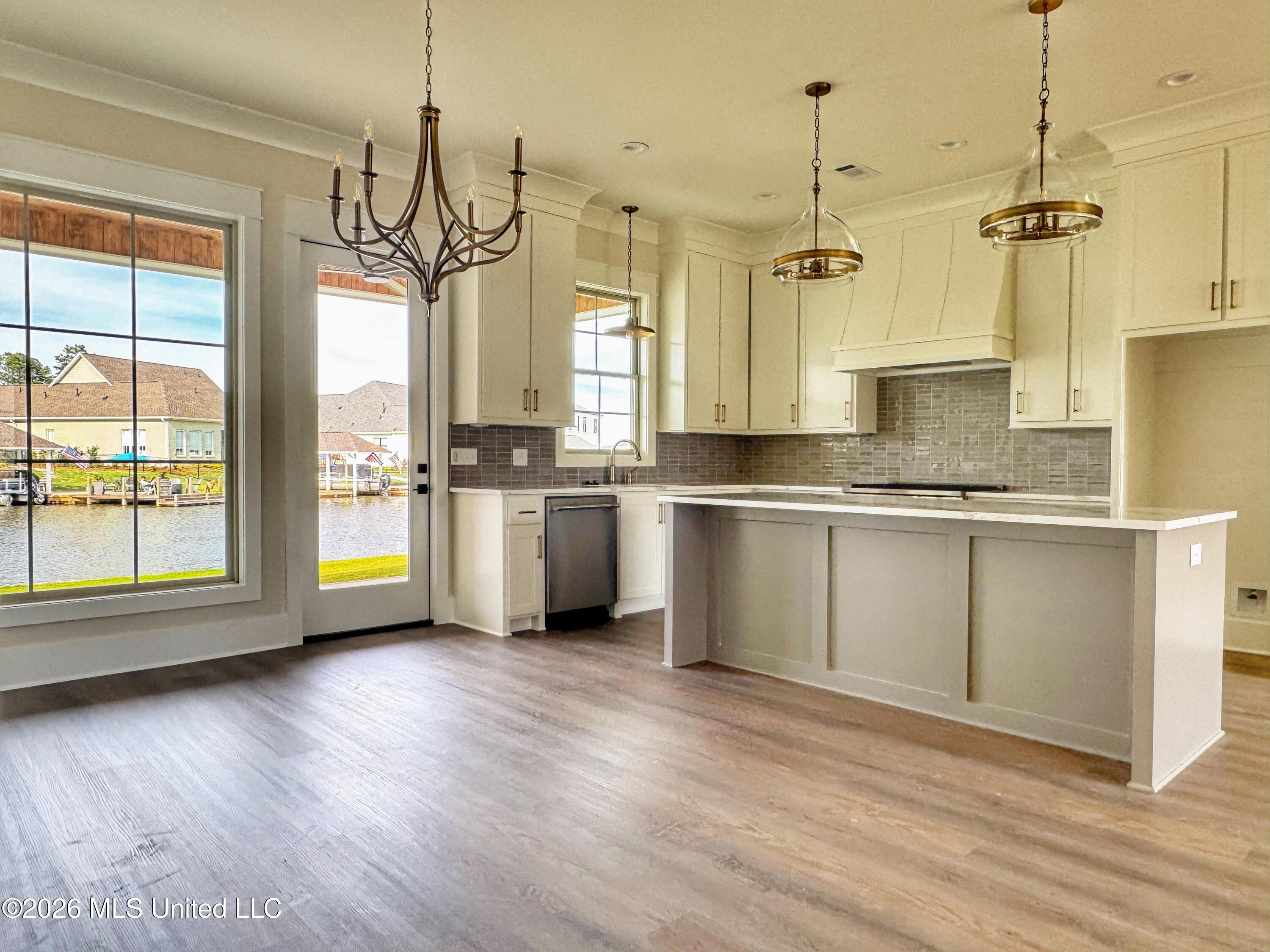 220 Herons Bay Circle Property Photo 6