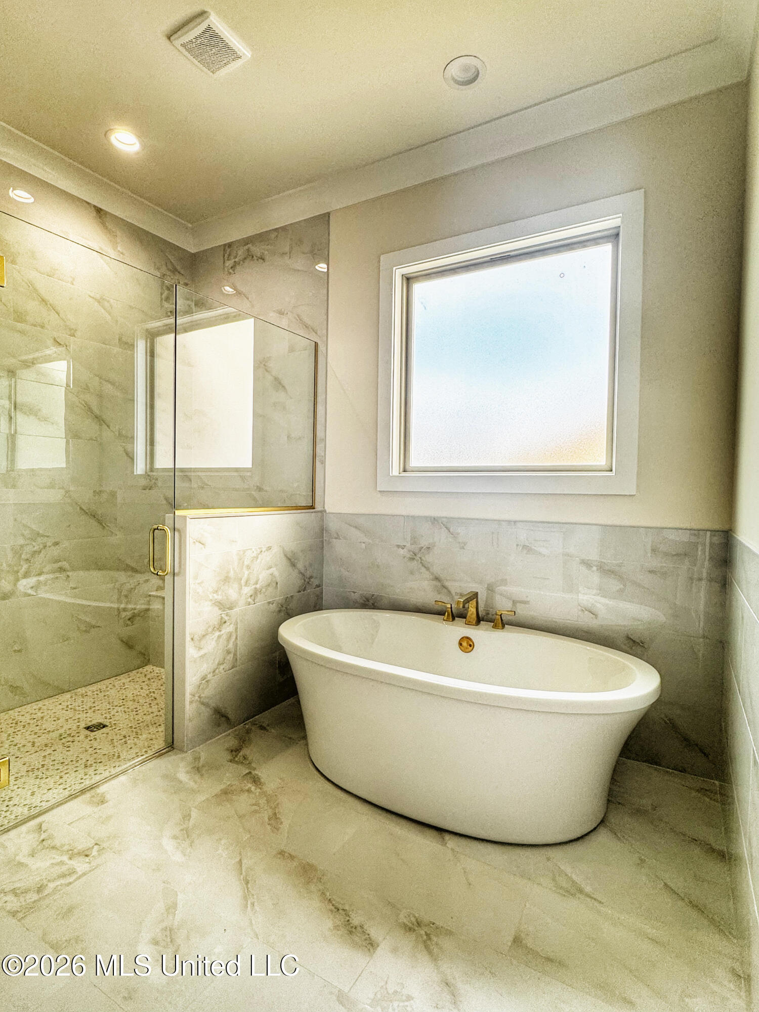 220 Herons Bay Circle Property Photo 8