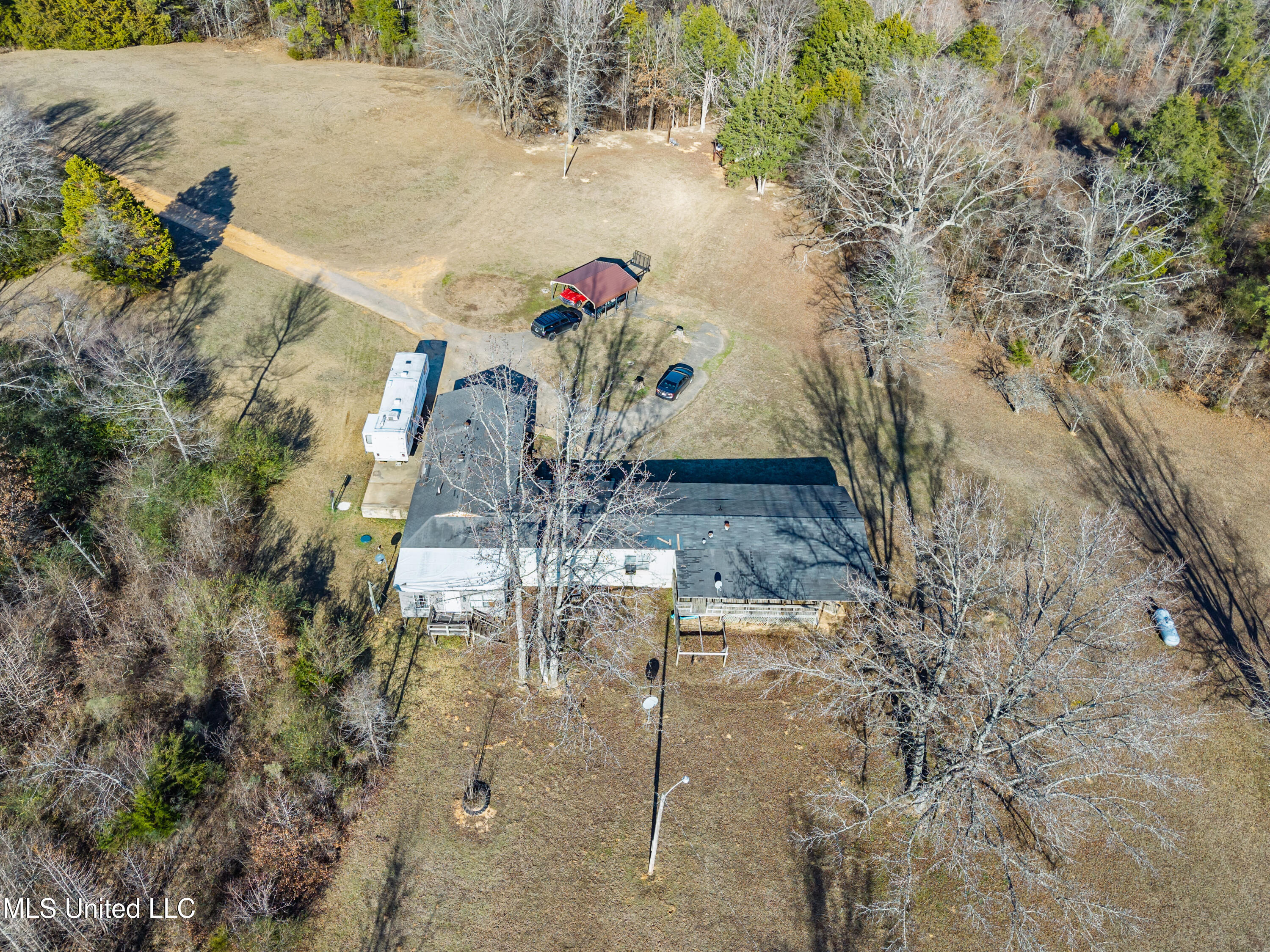 8088 Pope Crowder Road Property Photo 3