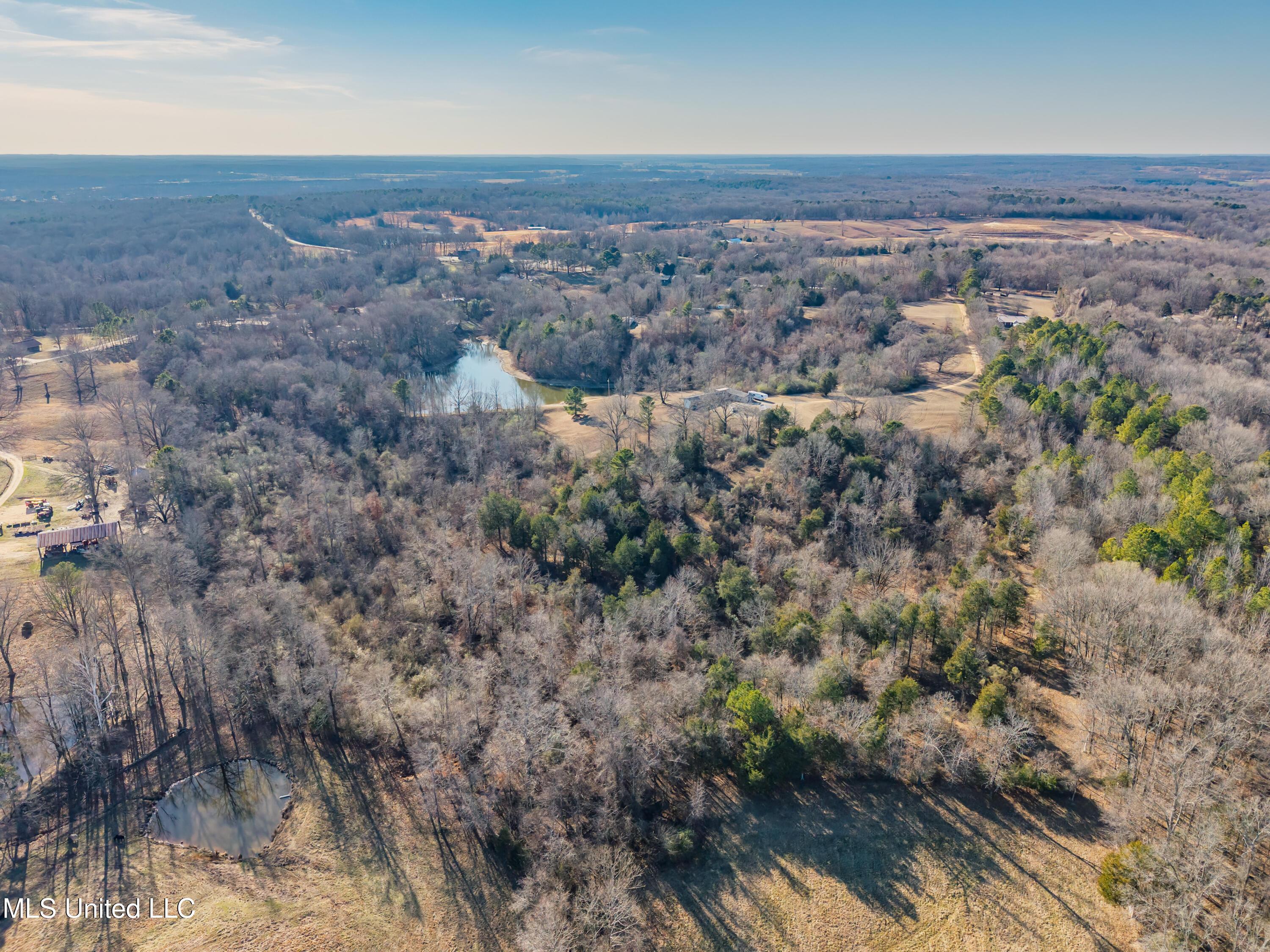 8088 Pope Crowder Road Property Photo 8