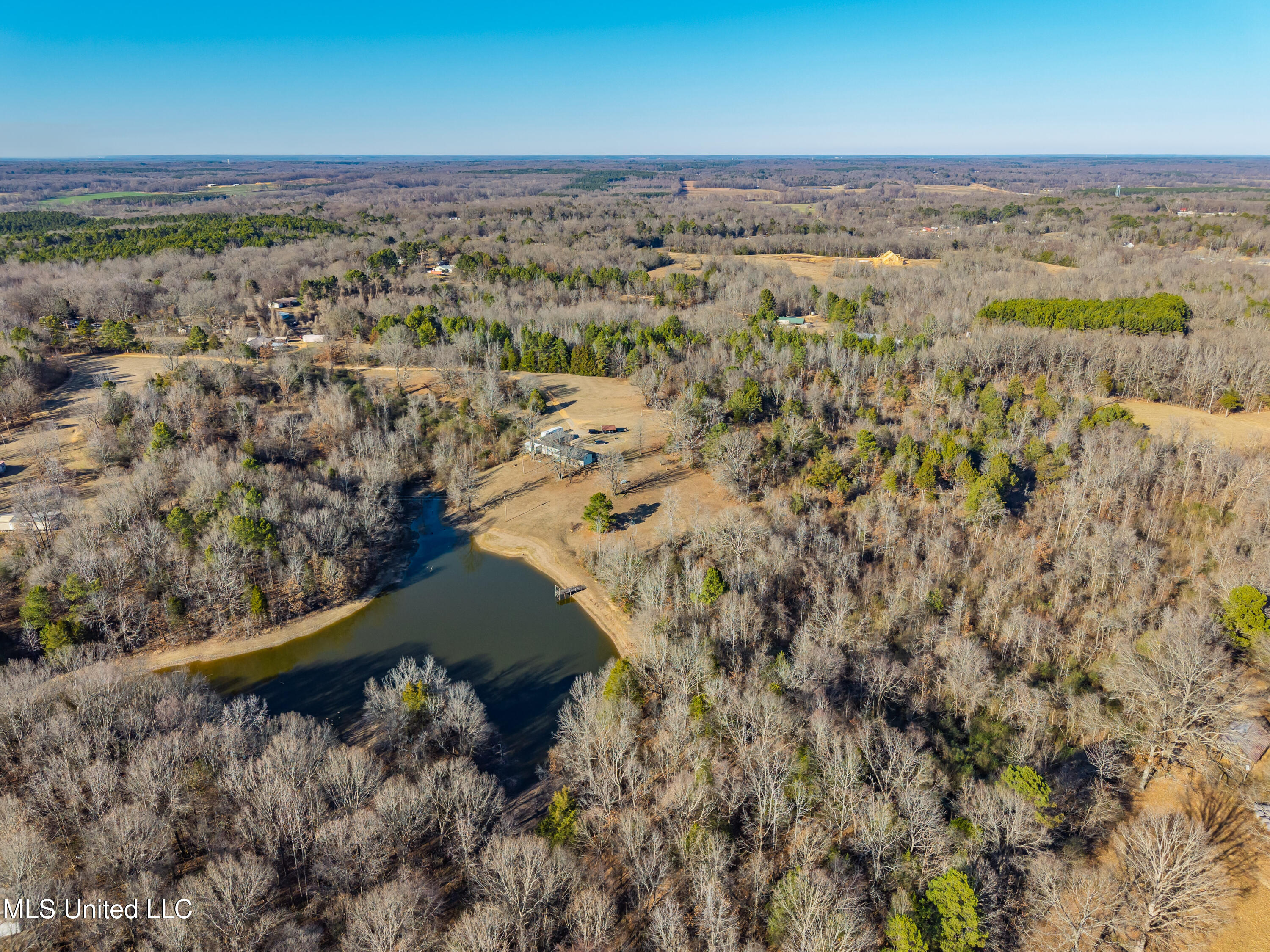 8088 Pope Crowder Road Property Photo 9