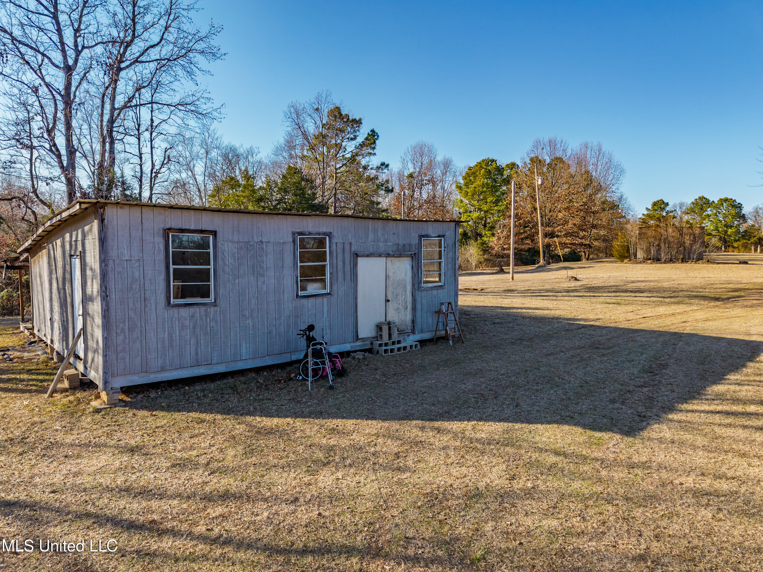 8088 Pope Crowder Road Property Photo 23