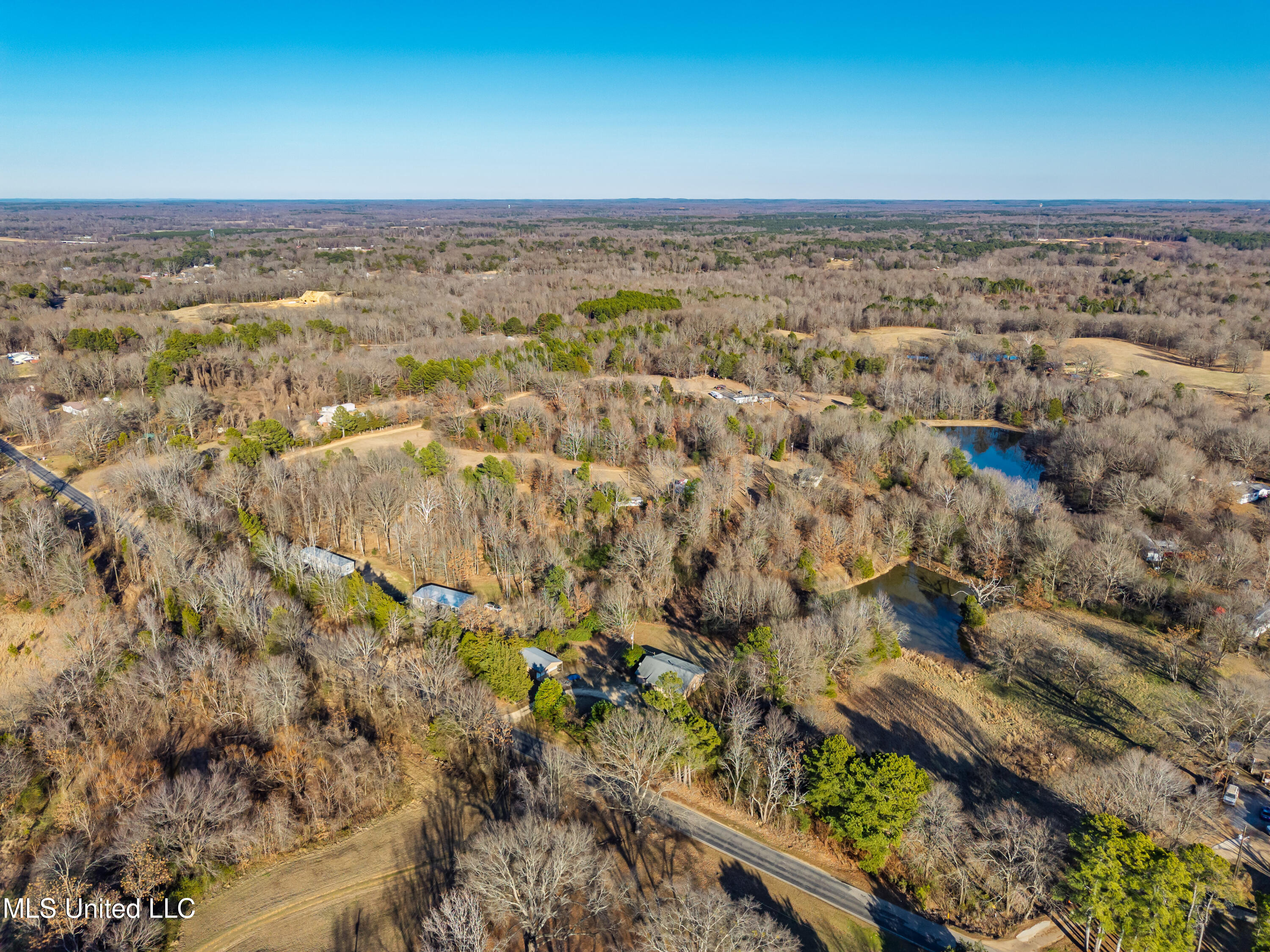 8088 Pope Crowder Road Property Photo 32