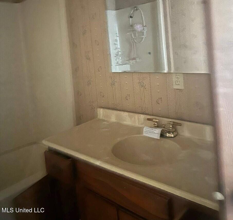147 Twelve Oaks Trace Property Photo 8