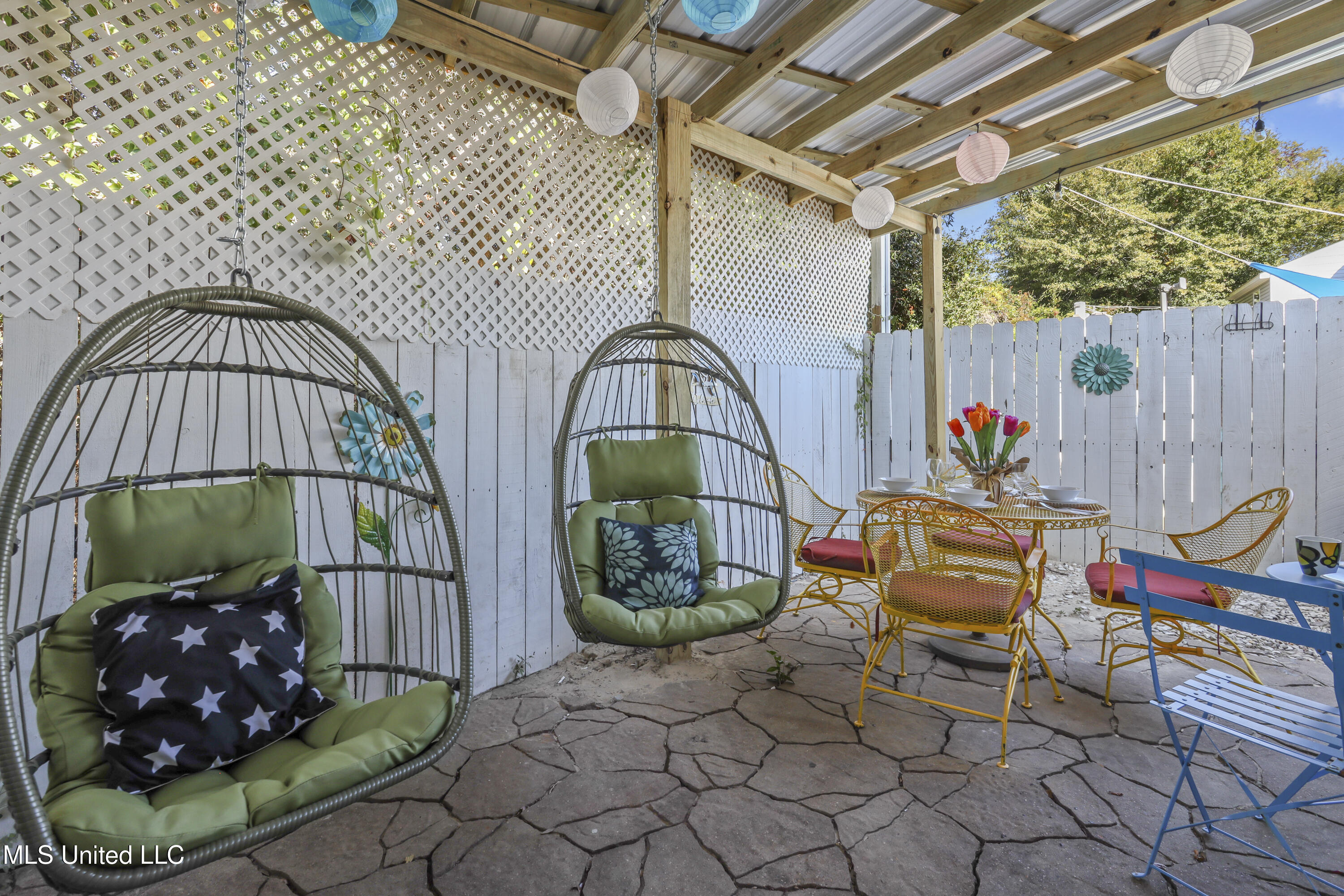 1229 Century Oaks Drive Property Photo 15