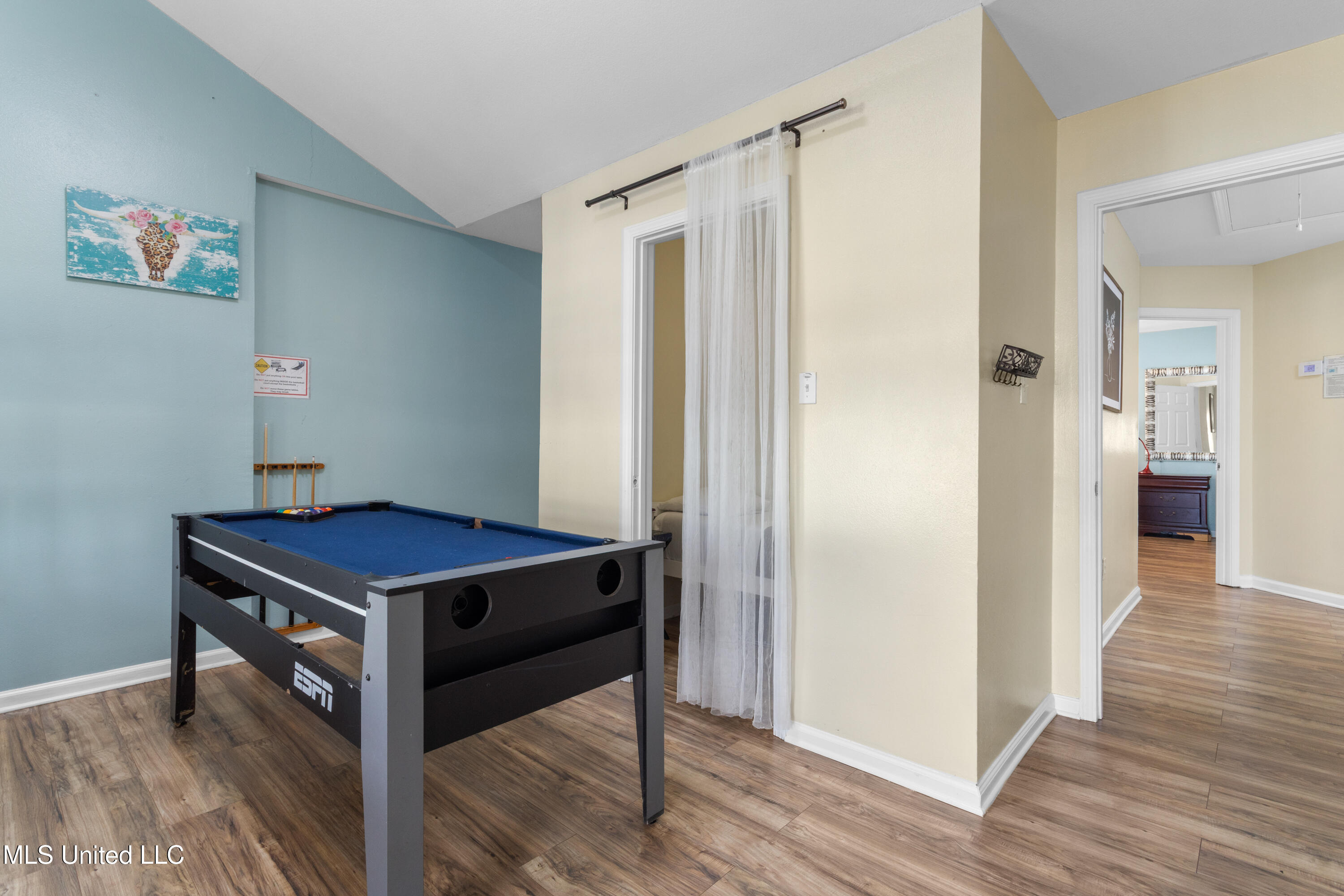 1170 Century Oaks Drive Property Photo 21