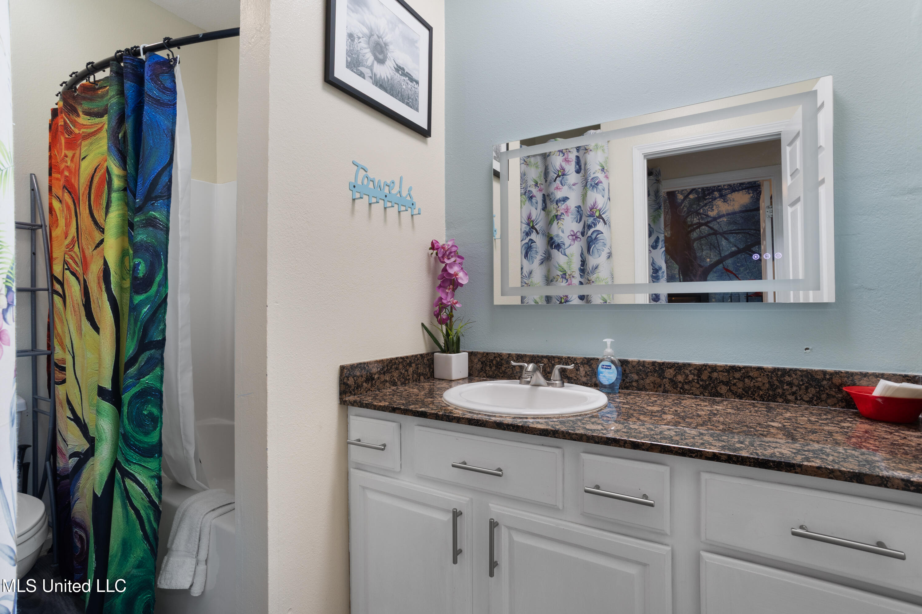1180 Century Oaks Drive Property Photo 32
