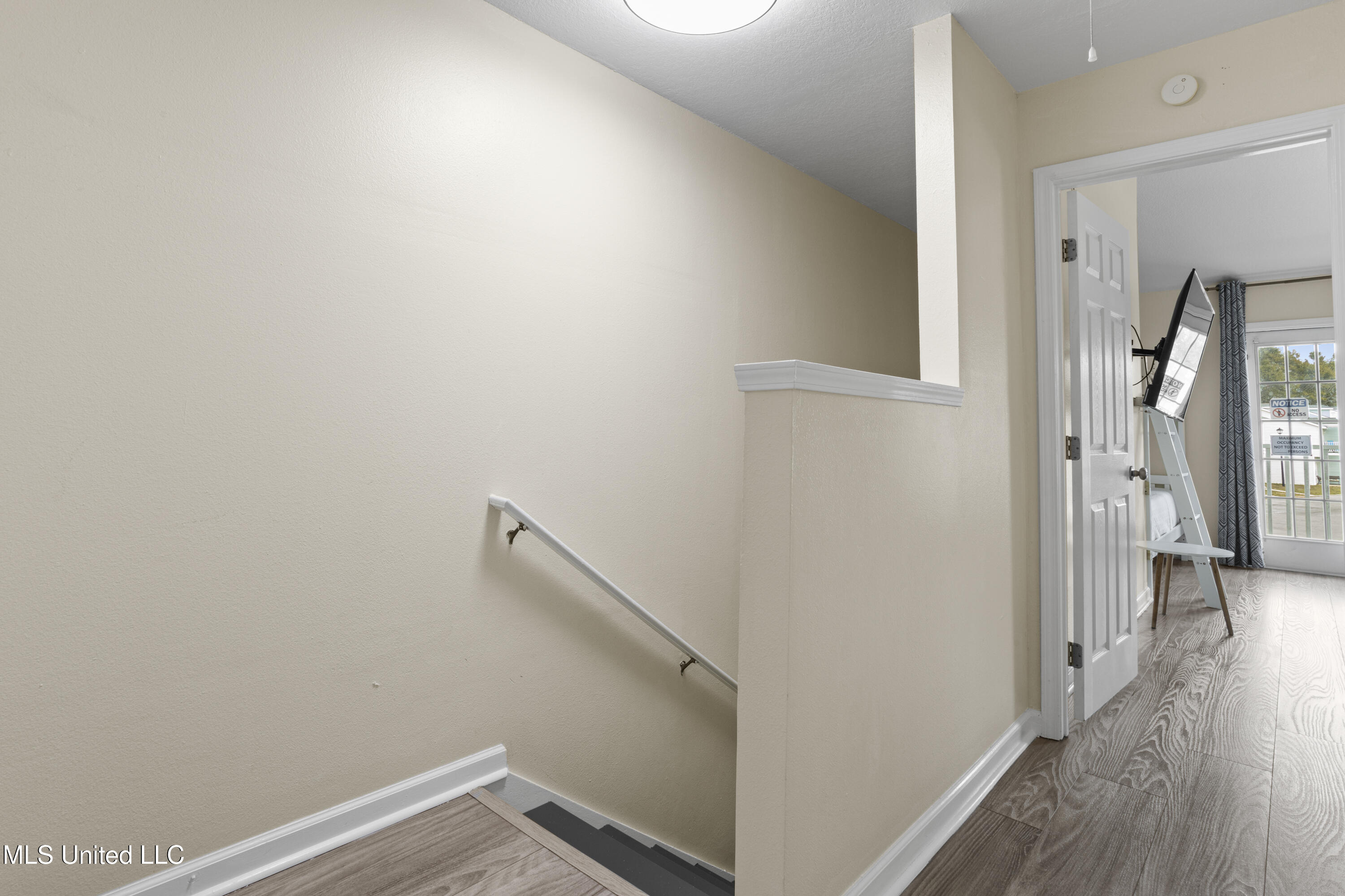 1181 Century Oaks Drive Property Photo 19