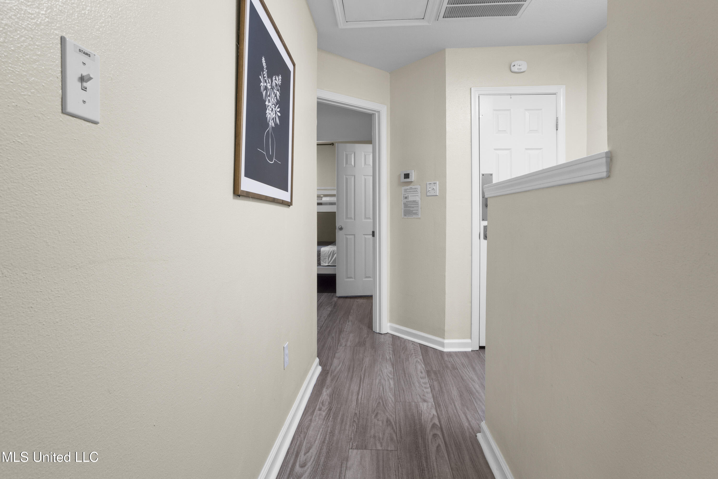 1181 Century Oaks Drive Property Photo 27