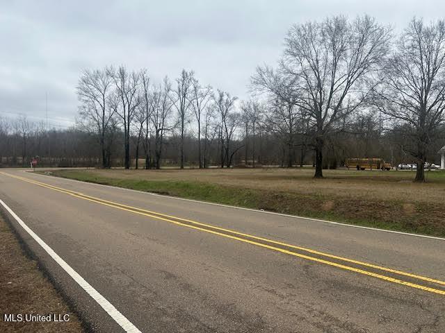 Yandell Road Property Photo 6