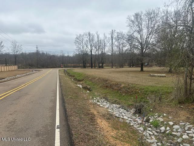 Yandell Road Property Photo 7