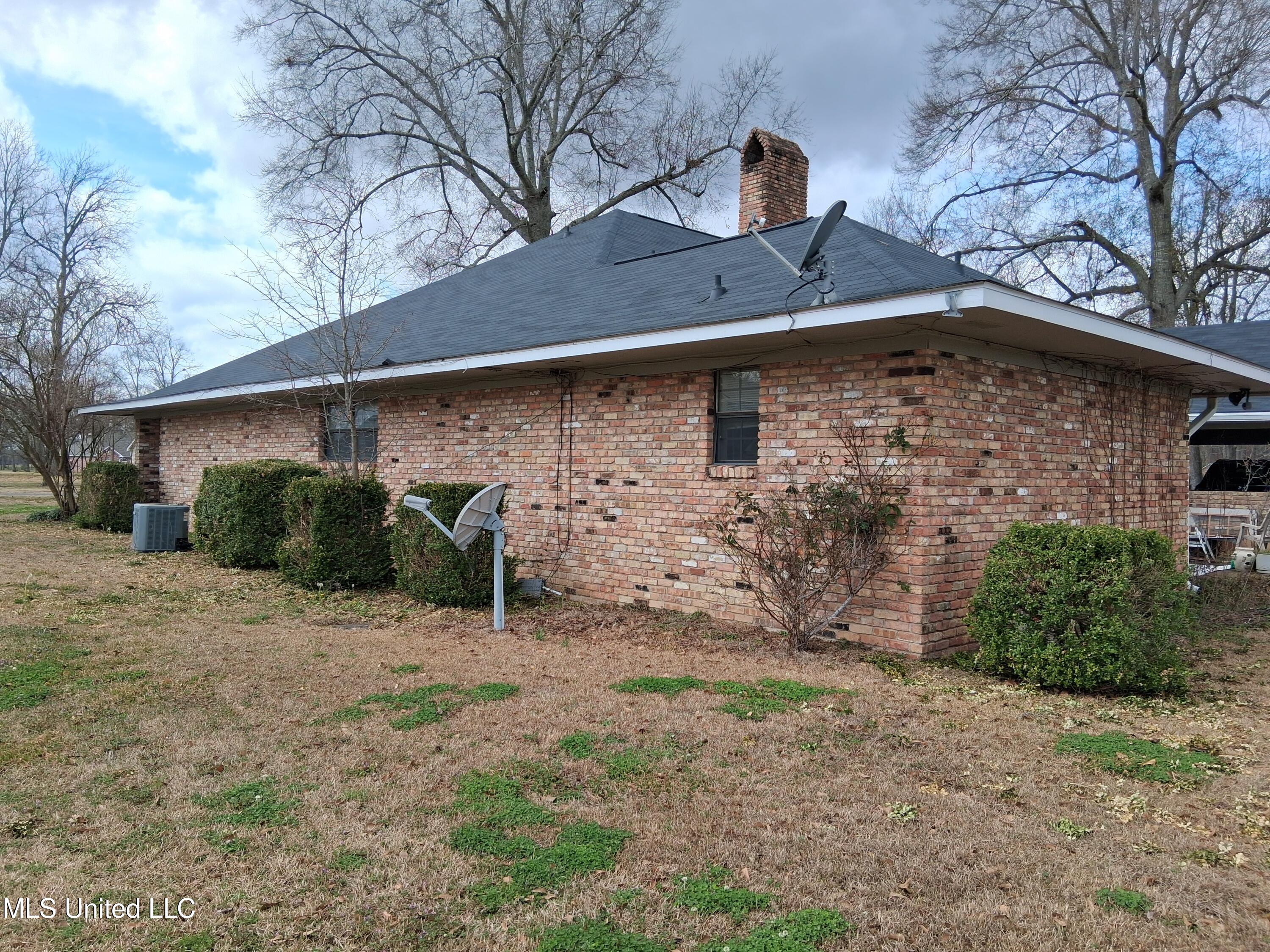 113 Pecania Drive Property Photo 11
