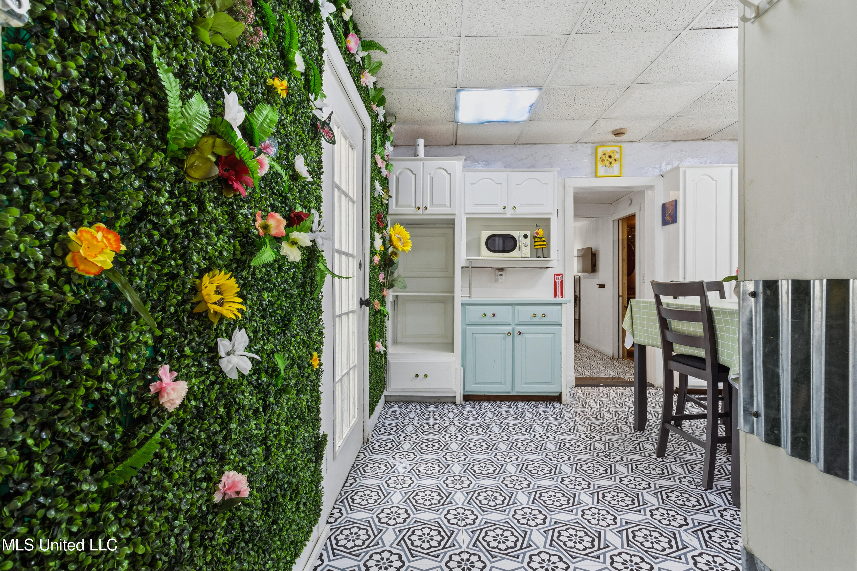1127 19th Street Property Photo 10