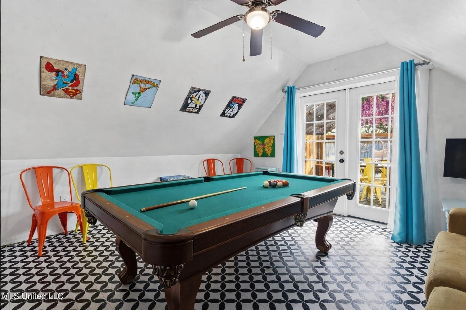 1127 19th Street Property Photo 32